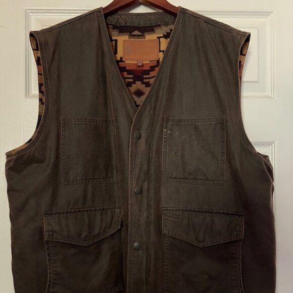Outback Oilskin Vest - Picture 1 of 7